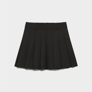 Aritzia Sunday Best Olive Micro High Rise Black Pleated Skirt, Women’s Size 00